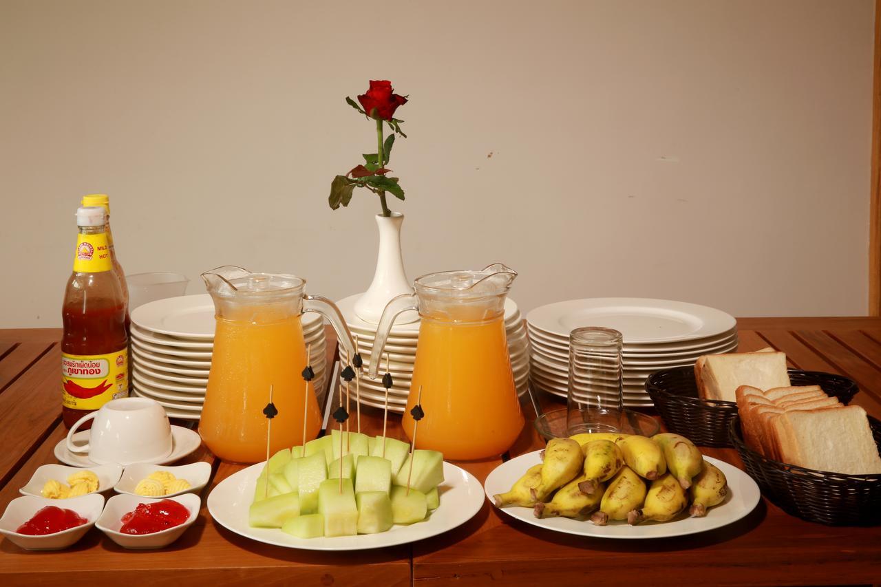 كالاو Essence Motel المظهر الخارجي الصورة