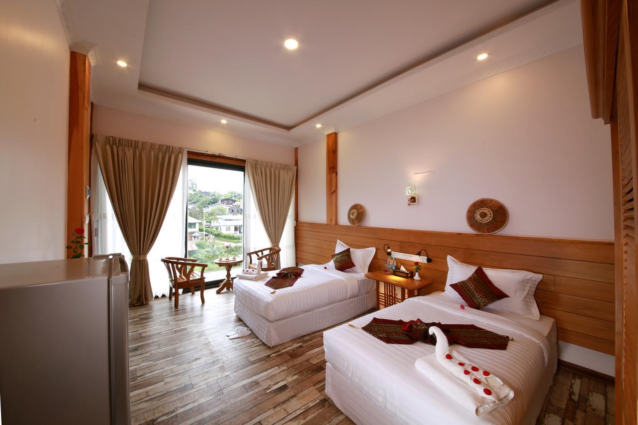 كالاو Essence Motel المظهر الخارجي الصورة