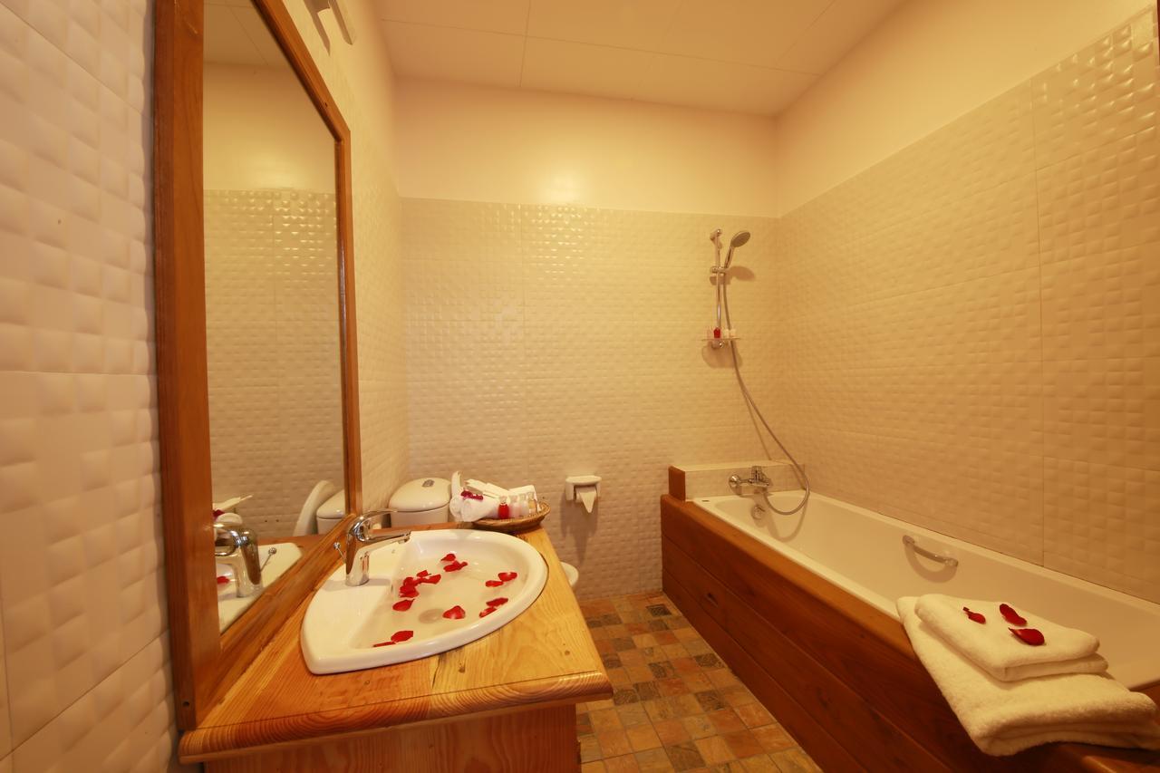 كالاو Essence Motel المظهر الخارجي الصورة